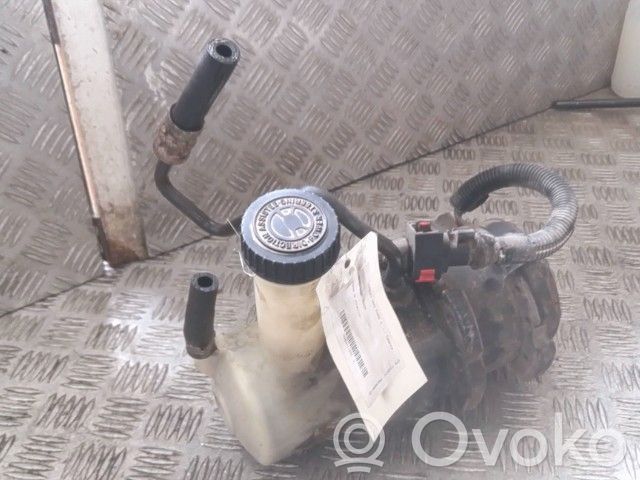 Ohjaustehostimen pumppu   4007CC