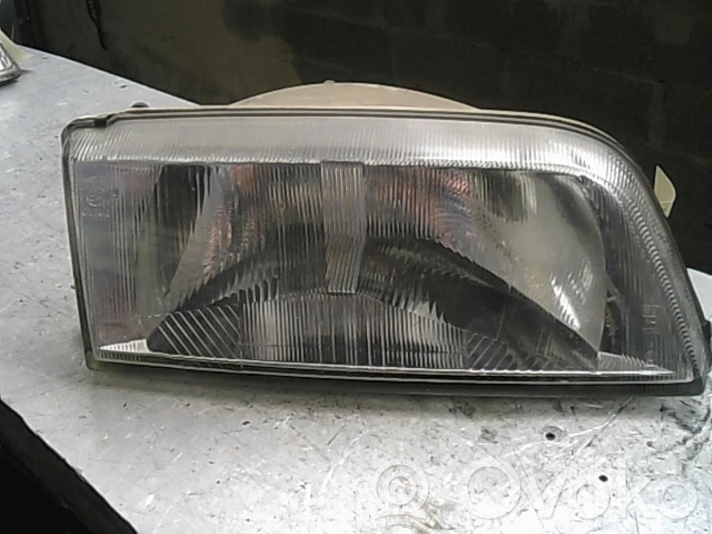 Citroen ZX Scheinwerfer 