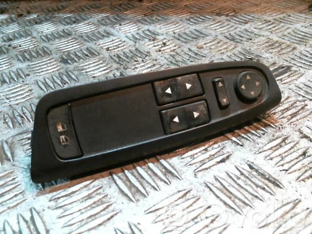 Fiat Stilo Electric window control switch 