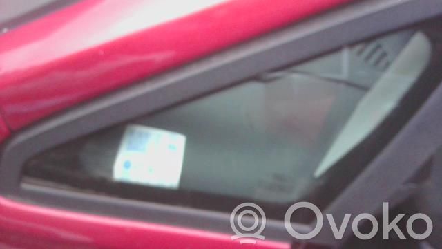Ford C-MAX I Front triangle window/glass 