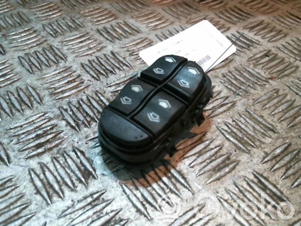 Ford Focus Electric window control switch 