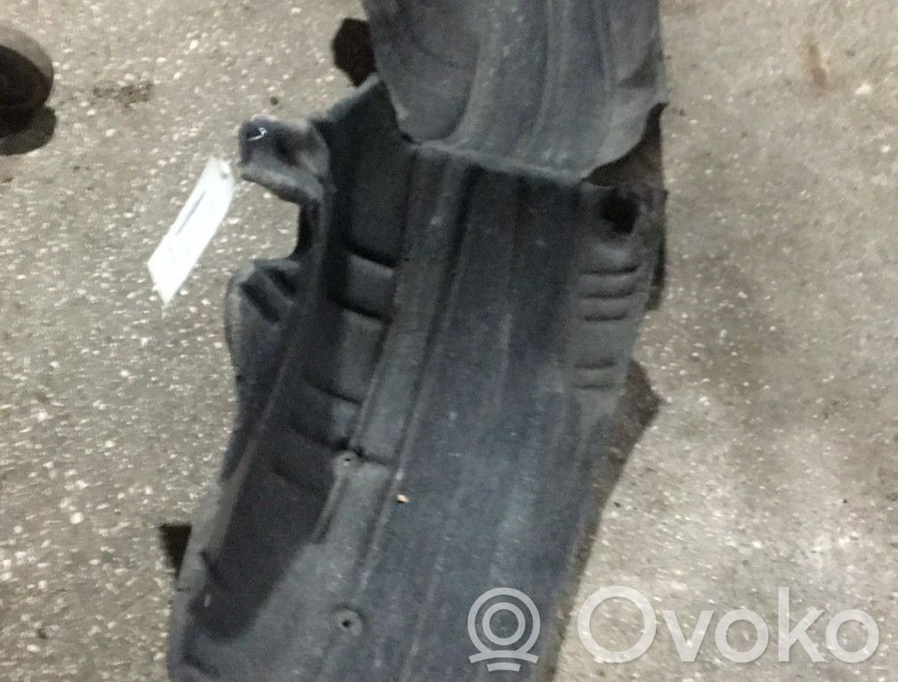 Ford Focus Pare-boue arrière 