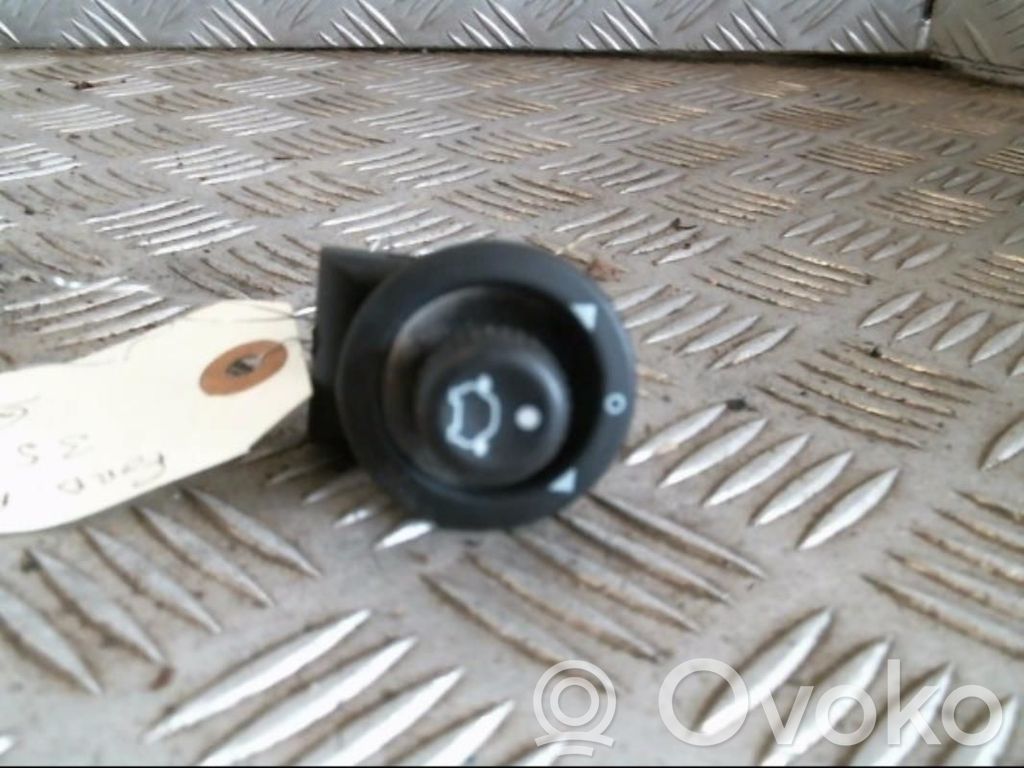 Ford Fusion Wing mirror switch 