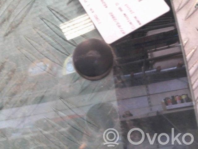 Rear side window   1124761