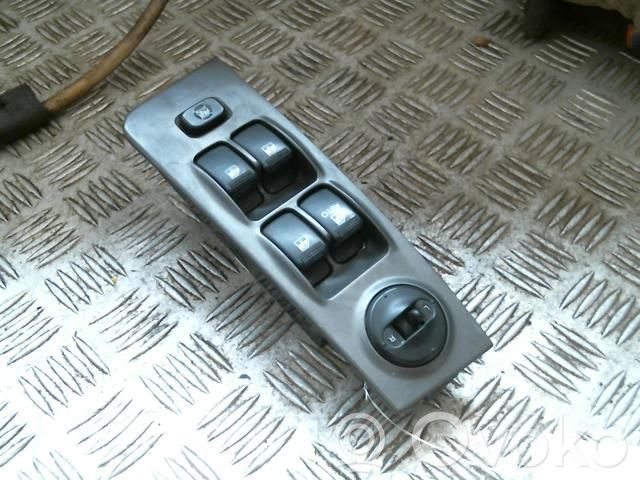 Electric window control switch   9357017100OM