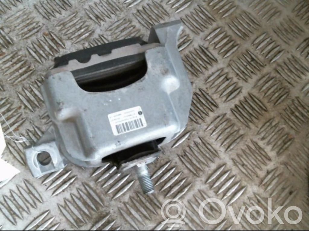 Mini One - Cooper R56 Engine mount bracket 