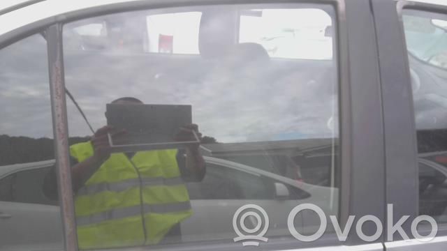 Nissan Micra Szyba drzwi tylnych 
