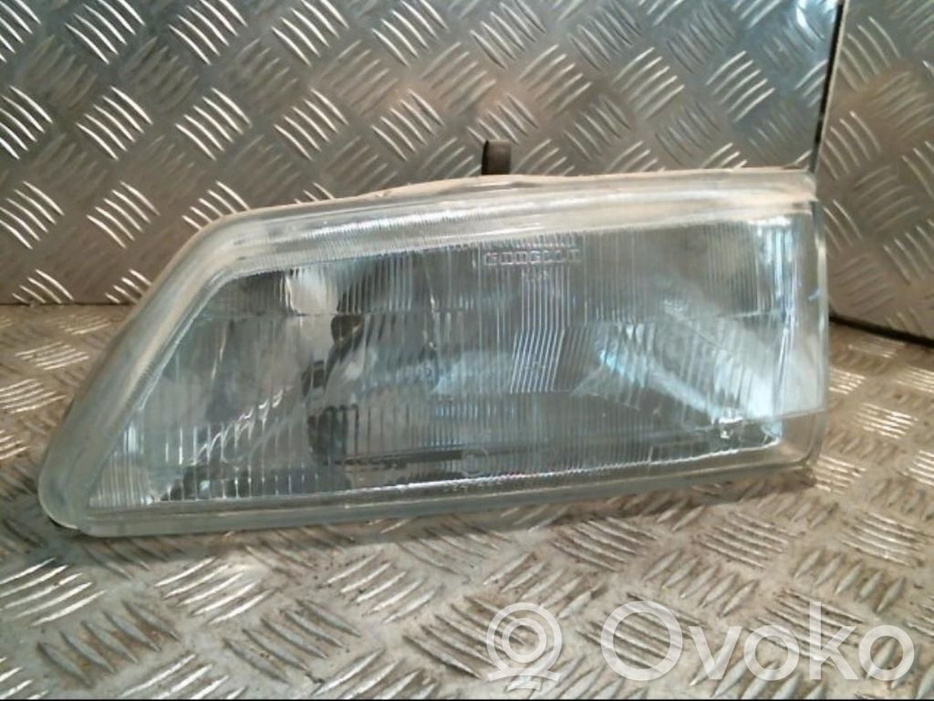 Peugeot 106 Scheinwerfer 