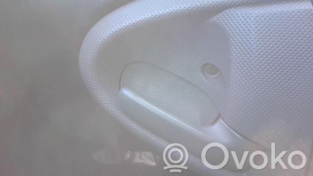 Peugeot 107 Manecilla interna puerta delantera 