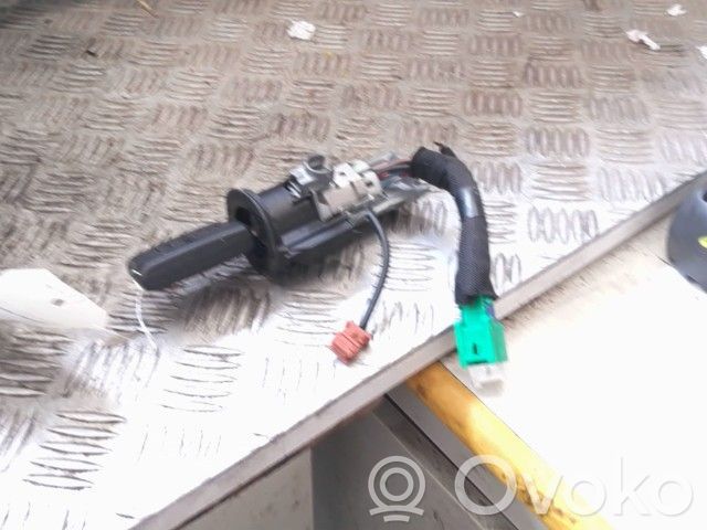 Peugeot 607 Ignition lock 
