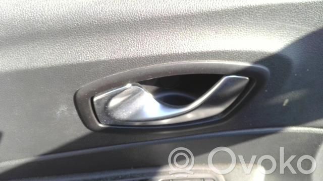 Renault Captur Front door interior handle 
