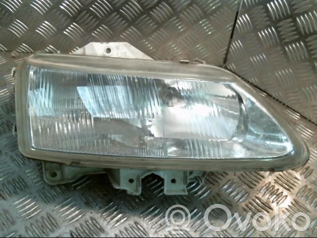 Scheinwerfer   7701038262