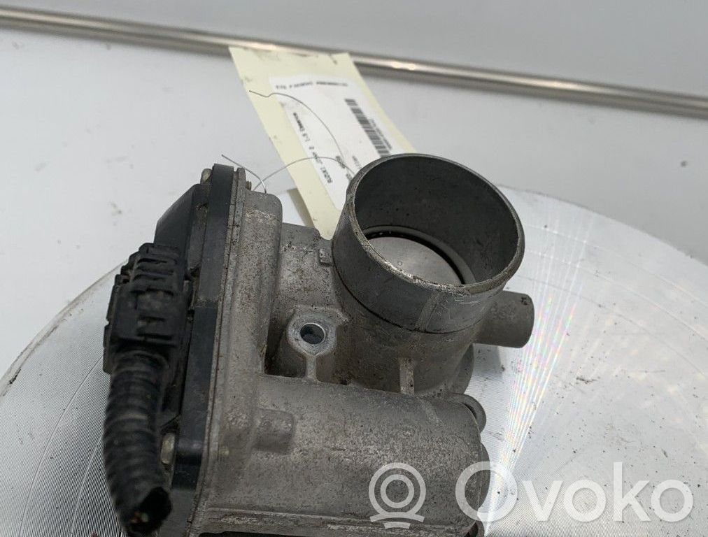 Suzuki Jimny Drosselklappenventil 