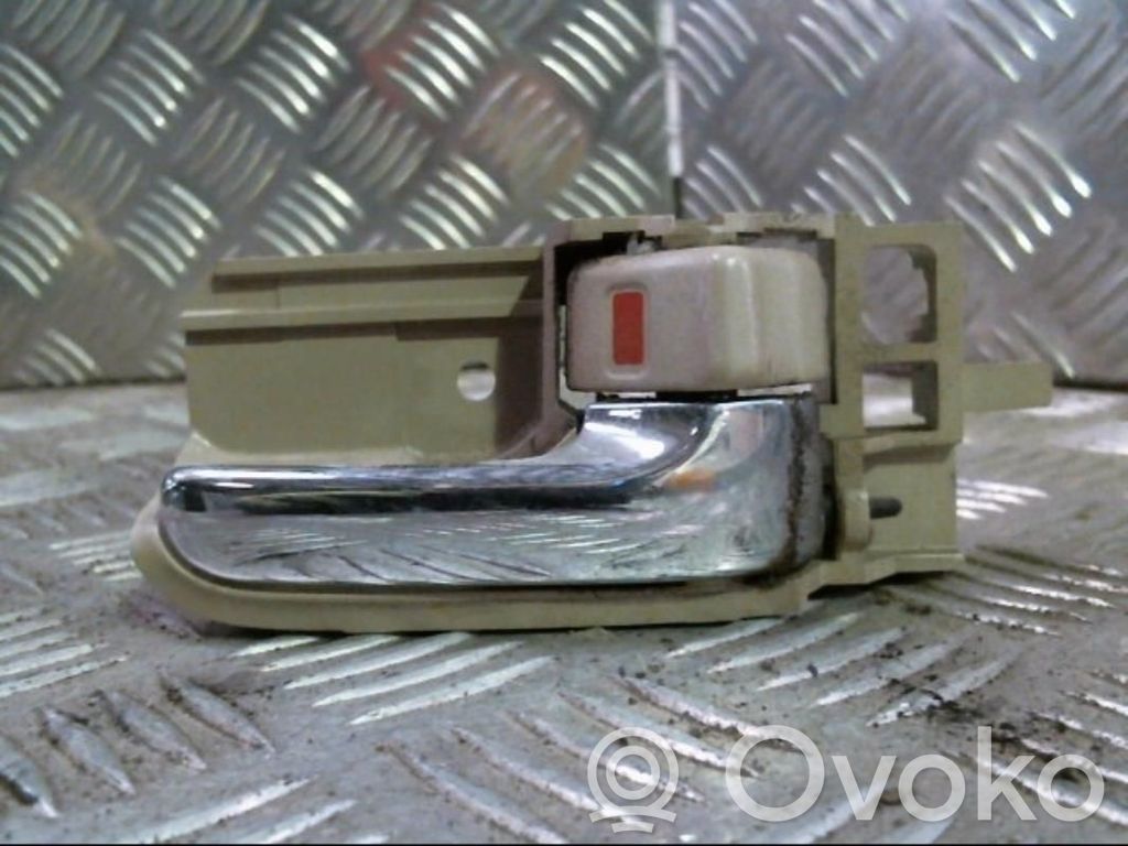Toyota Corolla E120 E130 Manecilla interna puerta delantera 