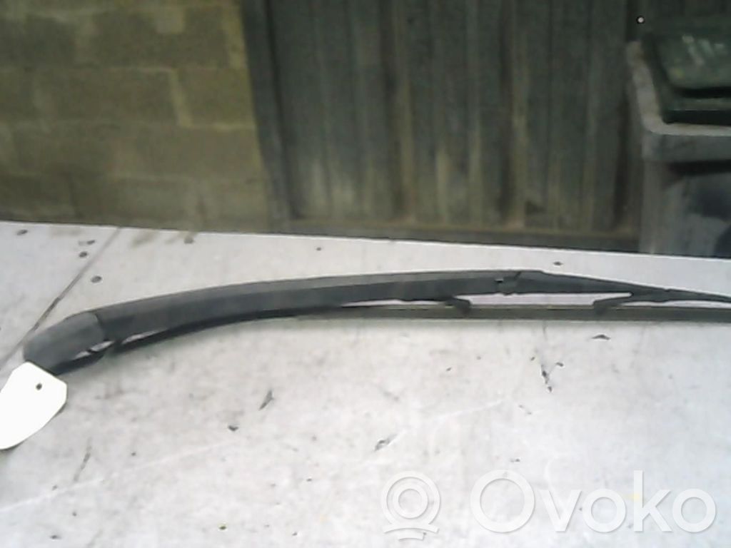 Toyota Corolla E120 E130 Brazo del limpiaparabrisas trasero 