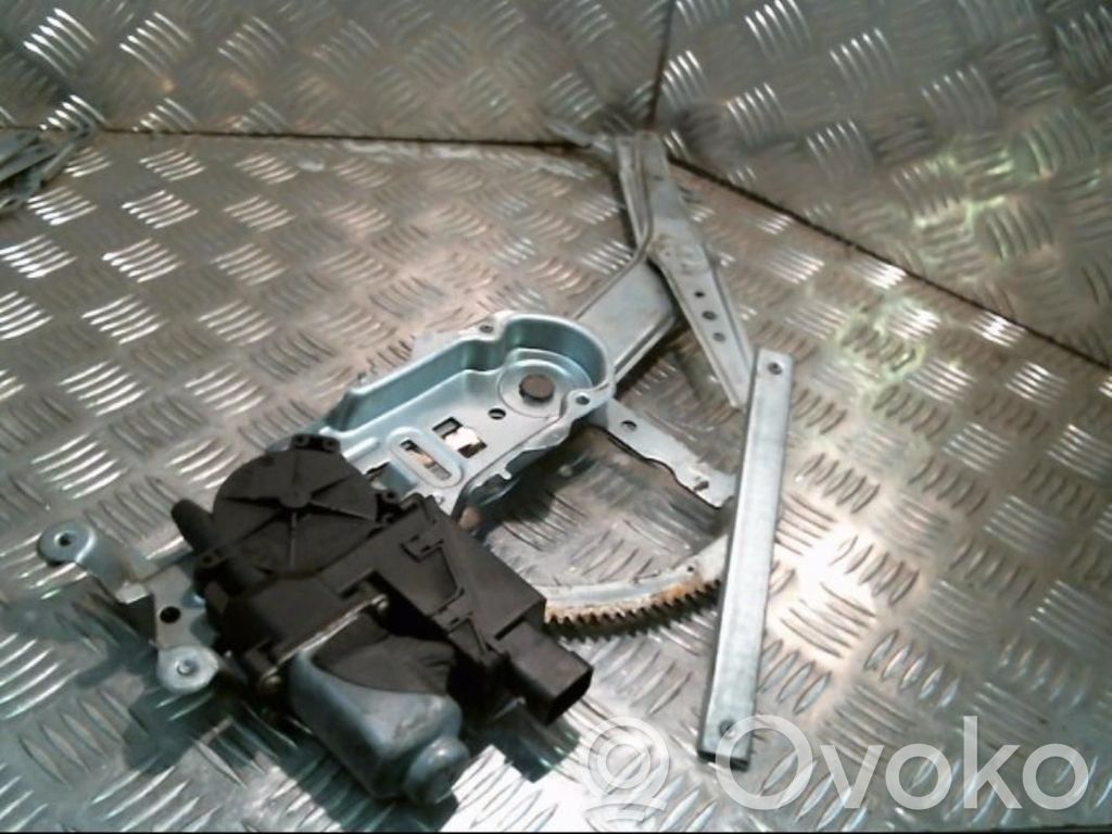 Opel Corsa C Elektryczny podnośnik szyby drzwi przednich 