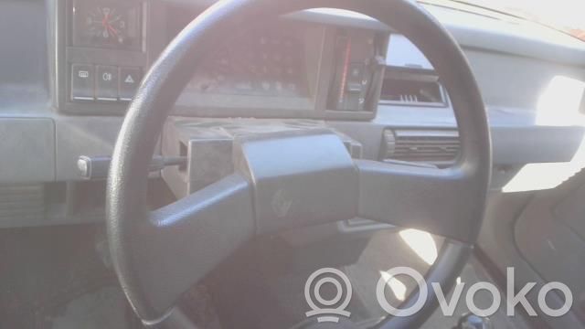 Renault Express Stūre 