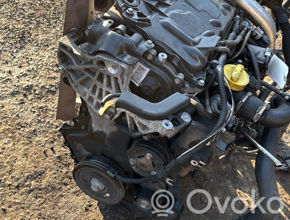Двигатель   7701477702