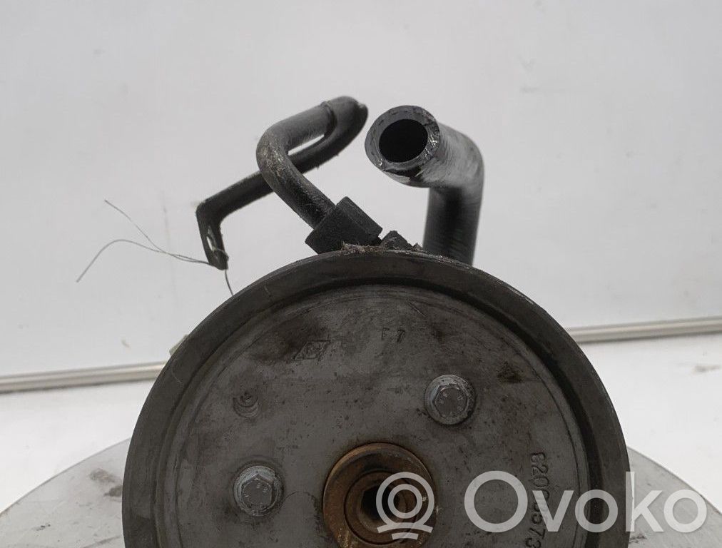 Ohjaustehostimen pumppu   491100920R