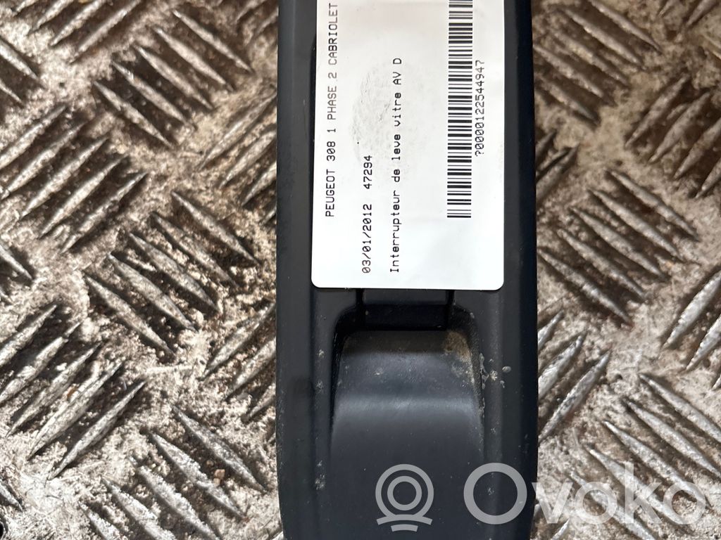 Peugeot 308 Electric window control switch 