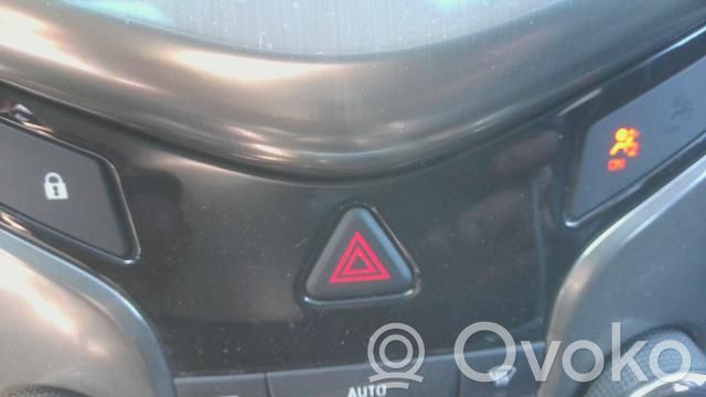Chevrolet Cruze Hazard light switch 