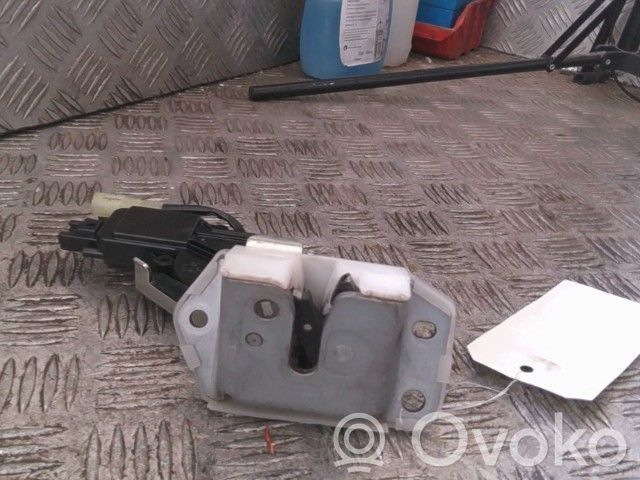 Suzuki Splash Tailgate/trunk/boot lock/catch/latch 