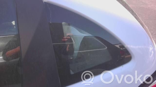 Citroen C3 Szyba karoseryjna tylna 