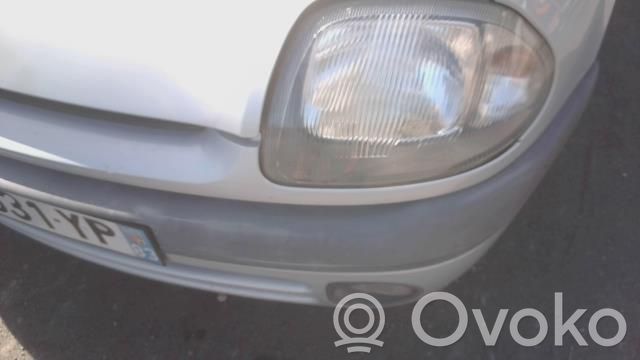 Renault Clio II Etusäleikkö 