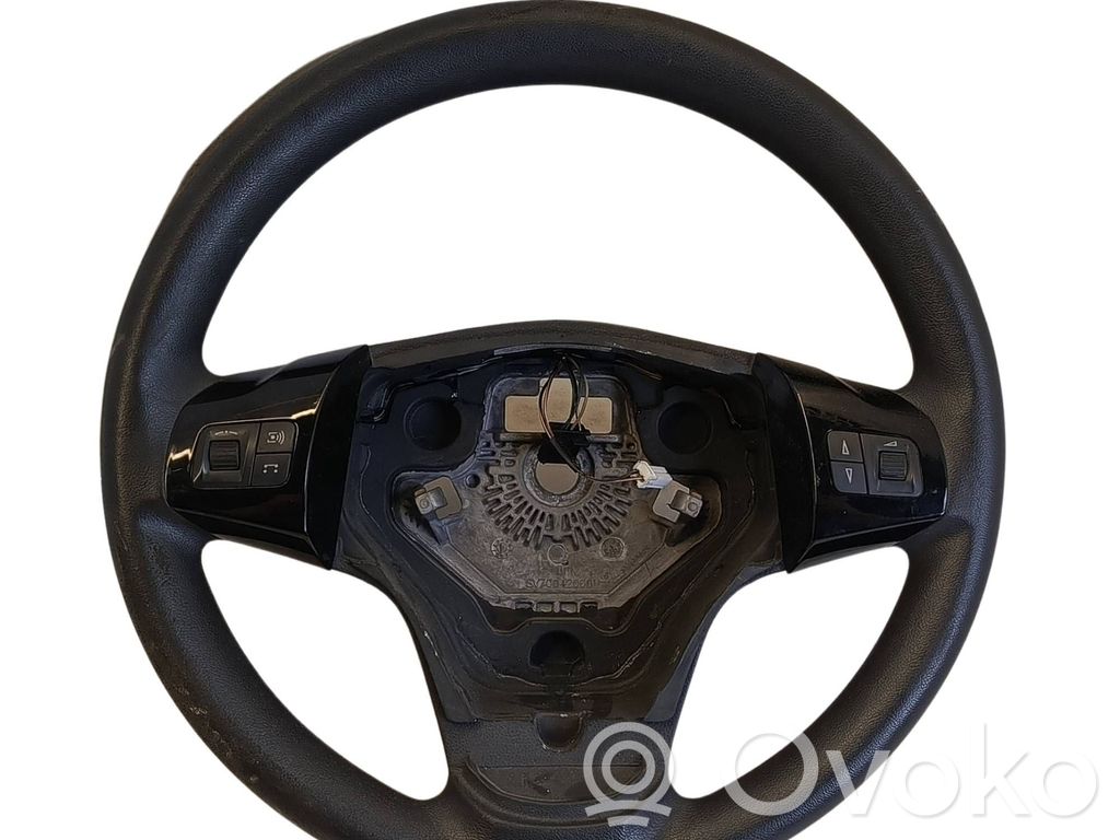 Ohjauspyörä   13230414