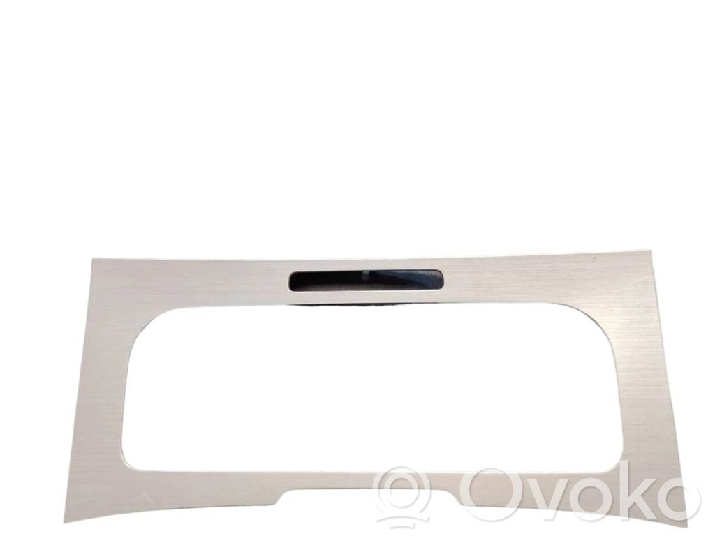 Volkswagen PASSAT B7 Console centrale, commande chauffage/clim 
