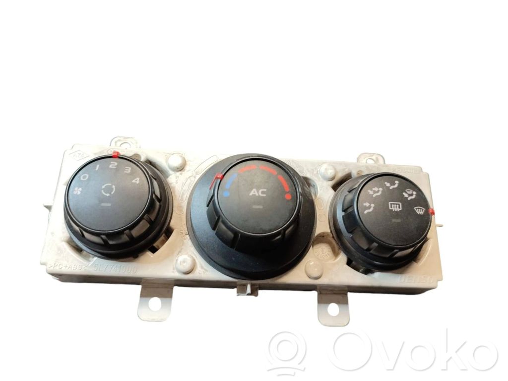 Renault Master III Climate control unit 