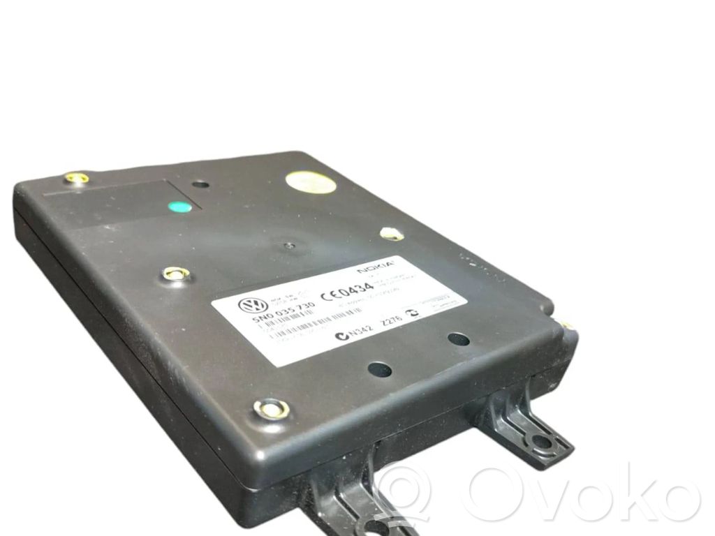 Volkswagen PASSAT B6 Bluetooth control unit module 