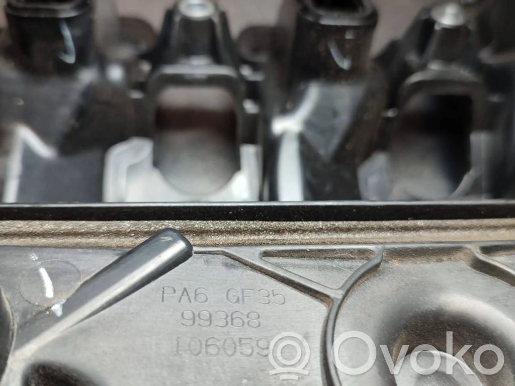Opel Vivaro Colector de admisión 