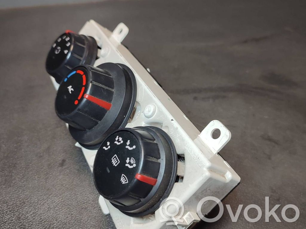 Renault Master III Climate control unit 