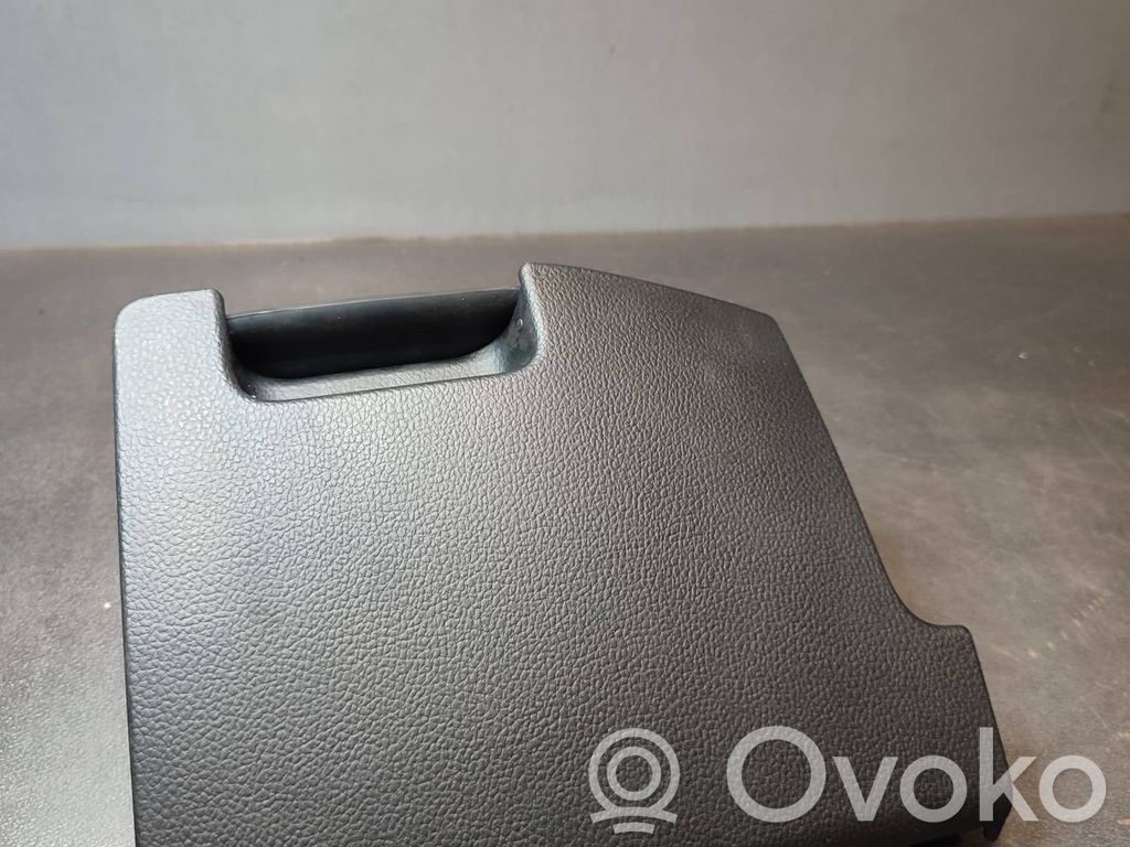 Skoda Superb B8 (3V) Otros repuestos del interior 