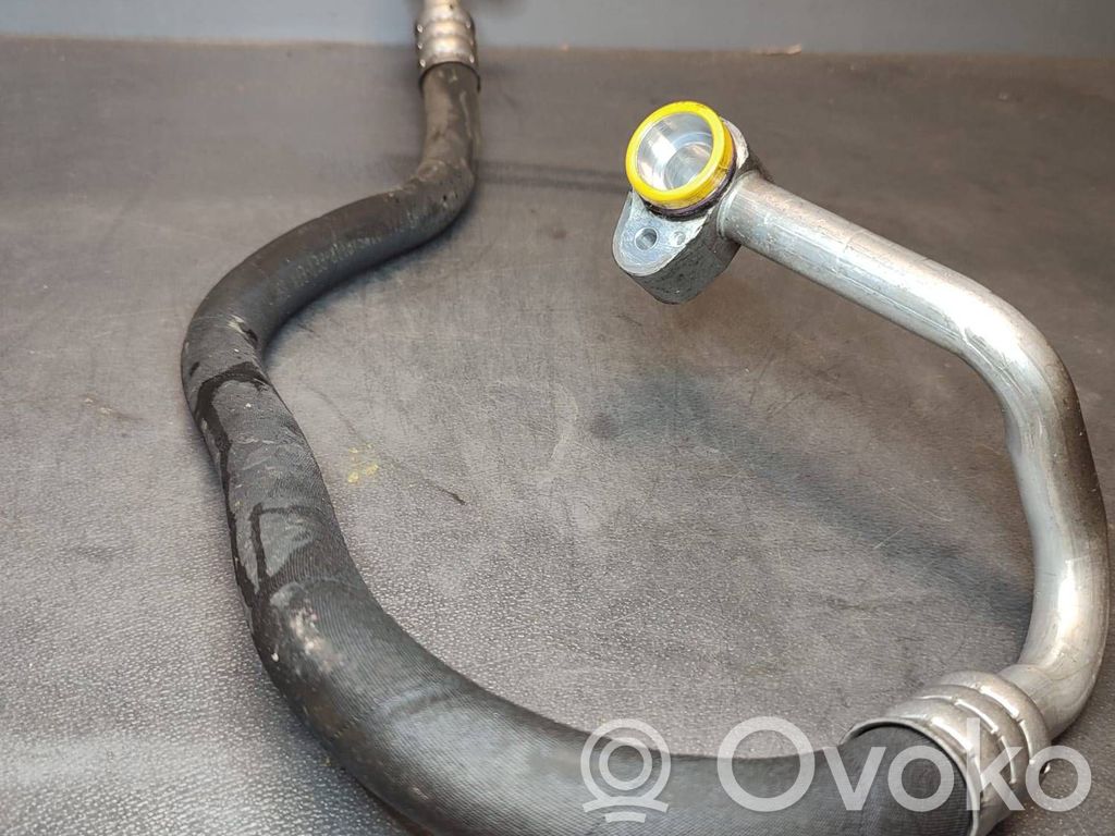 Volkswagen PASSAT B7 Wąż / Przewód klimatyzacji A/C 