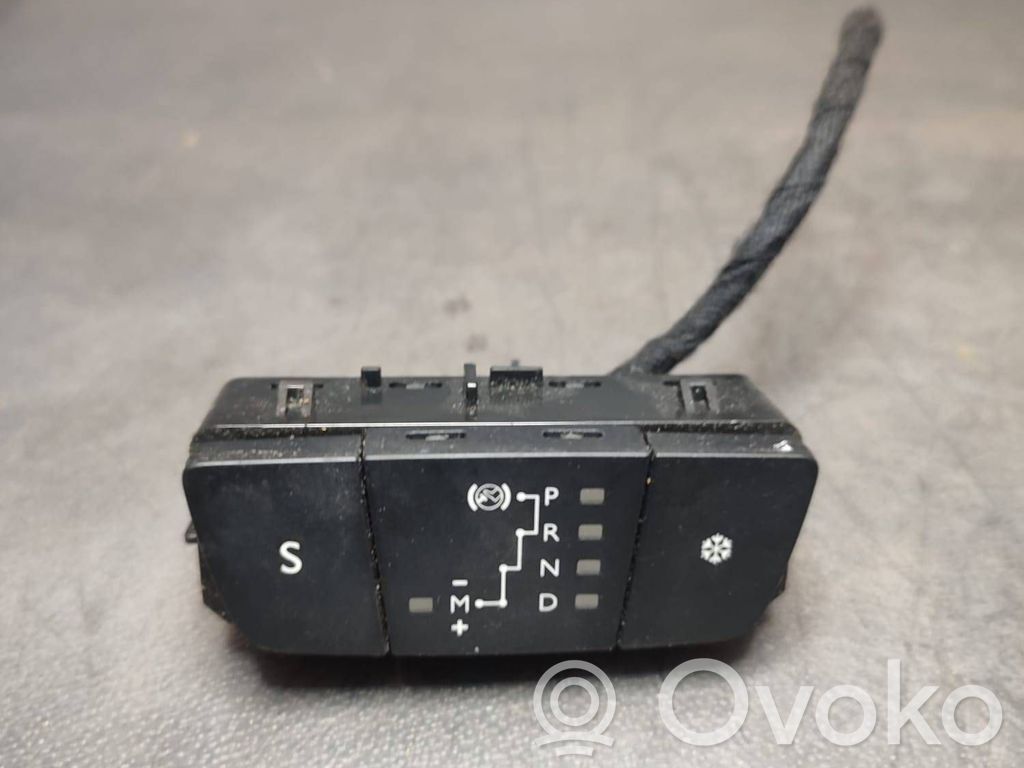 Peugeot 308 Gear shift selector indicator 