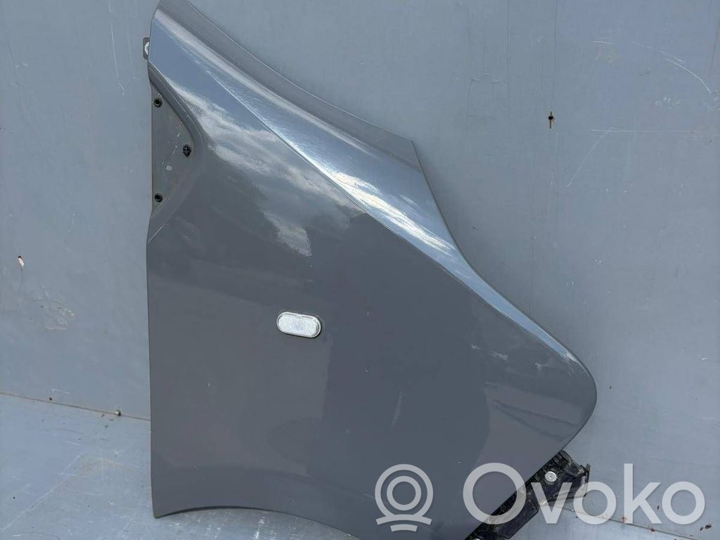 Renault Trafic III (X82) Sparnas 