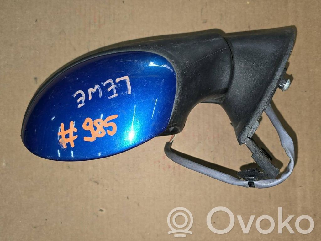 Peugeot 1007 Front door electric wing mirror 