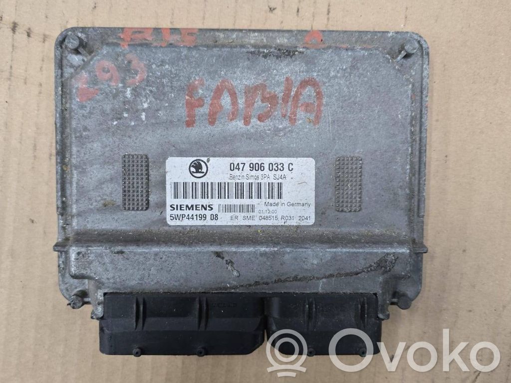 Skoda Fabia Mk1 (6Y) Engine control unit/module 