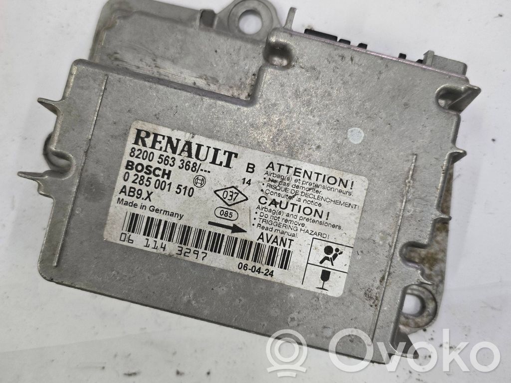 Renault Clio III Airbag control unit/module 