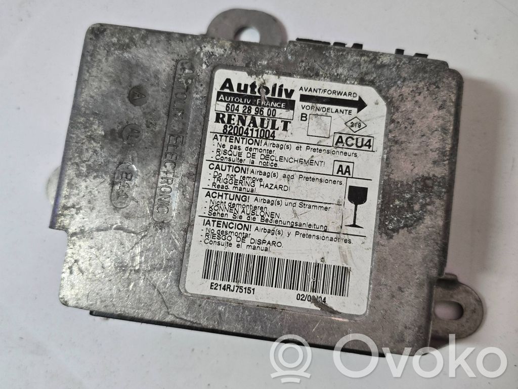 Renault Megane II Airbag control unit/module 