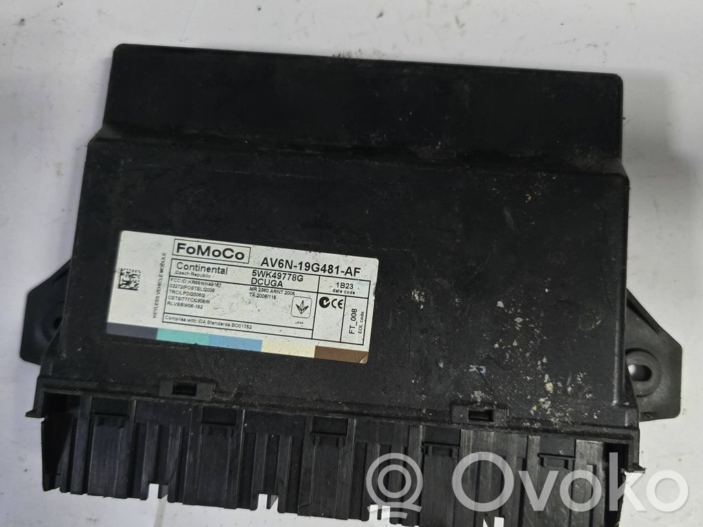 Ford Focus Moduł / Sterownik komfortu 