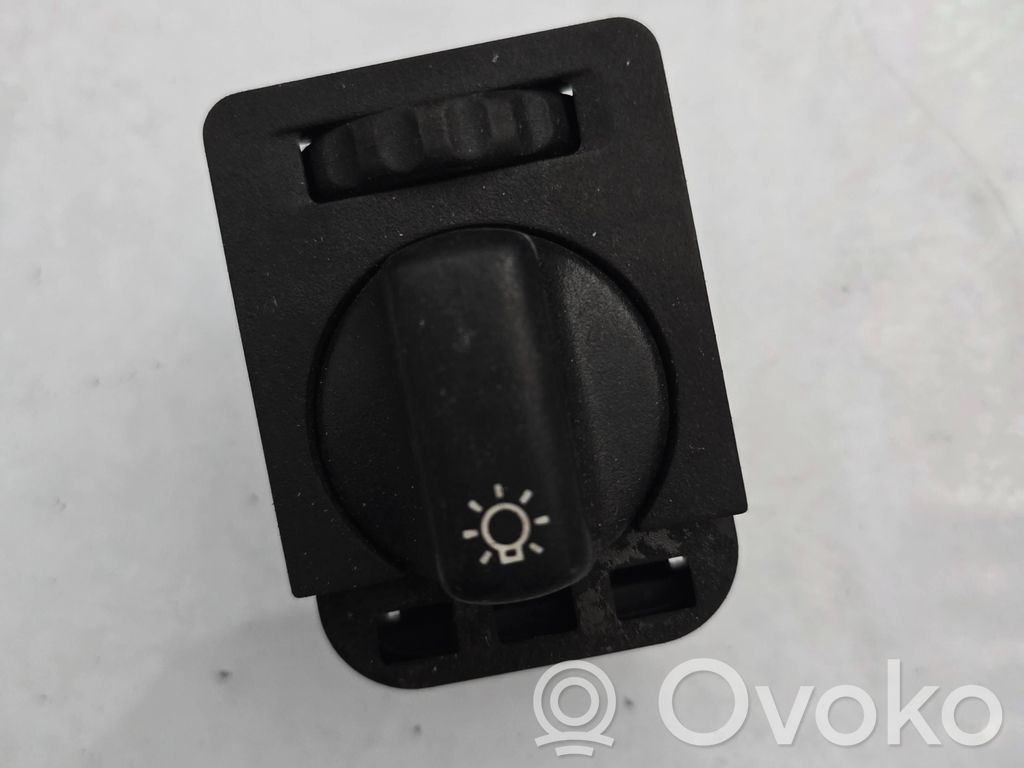 Opel Astra F Interruptor de luz 