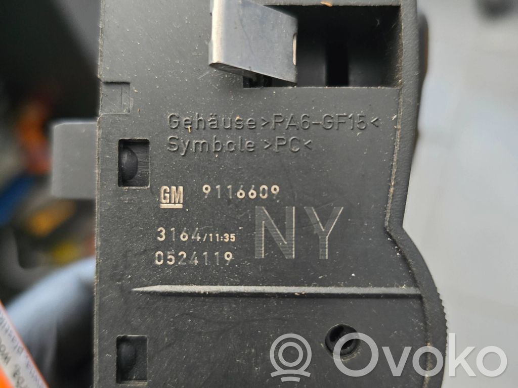 Light switch   0524119,316471135,9116609