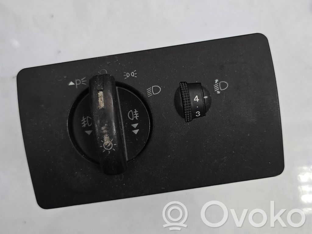 Light switch   1S7T13A024BB,04052711,016427B