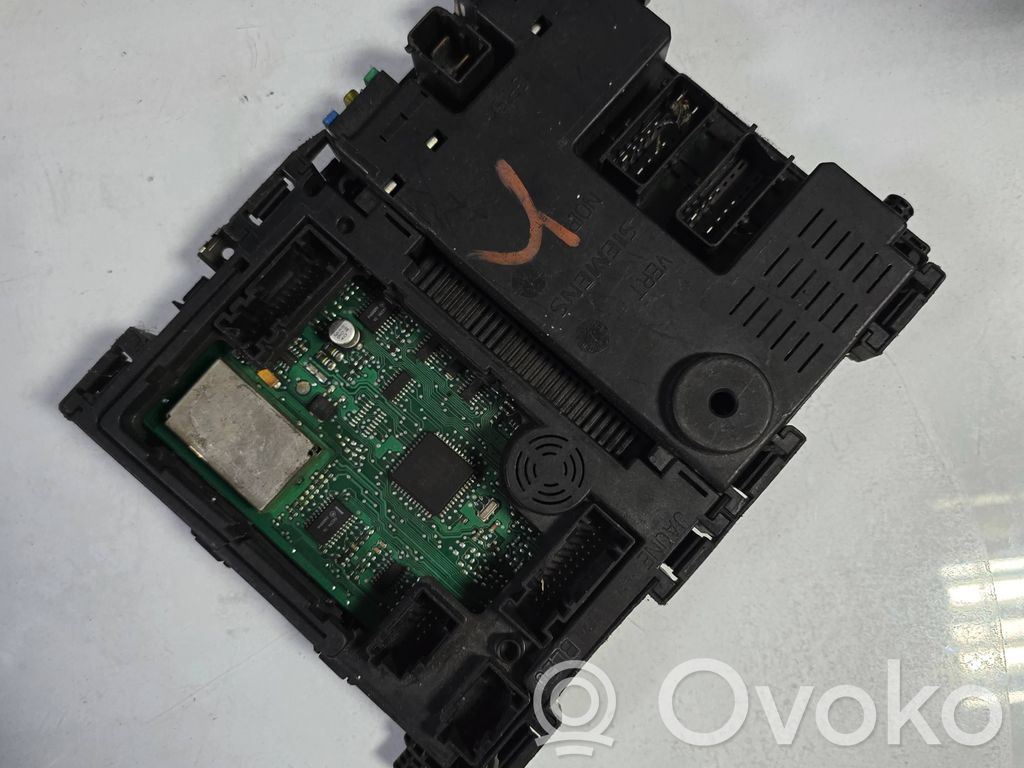 Peugeot 206+ Fuse module 