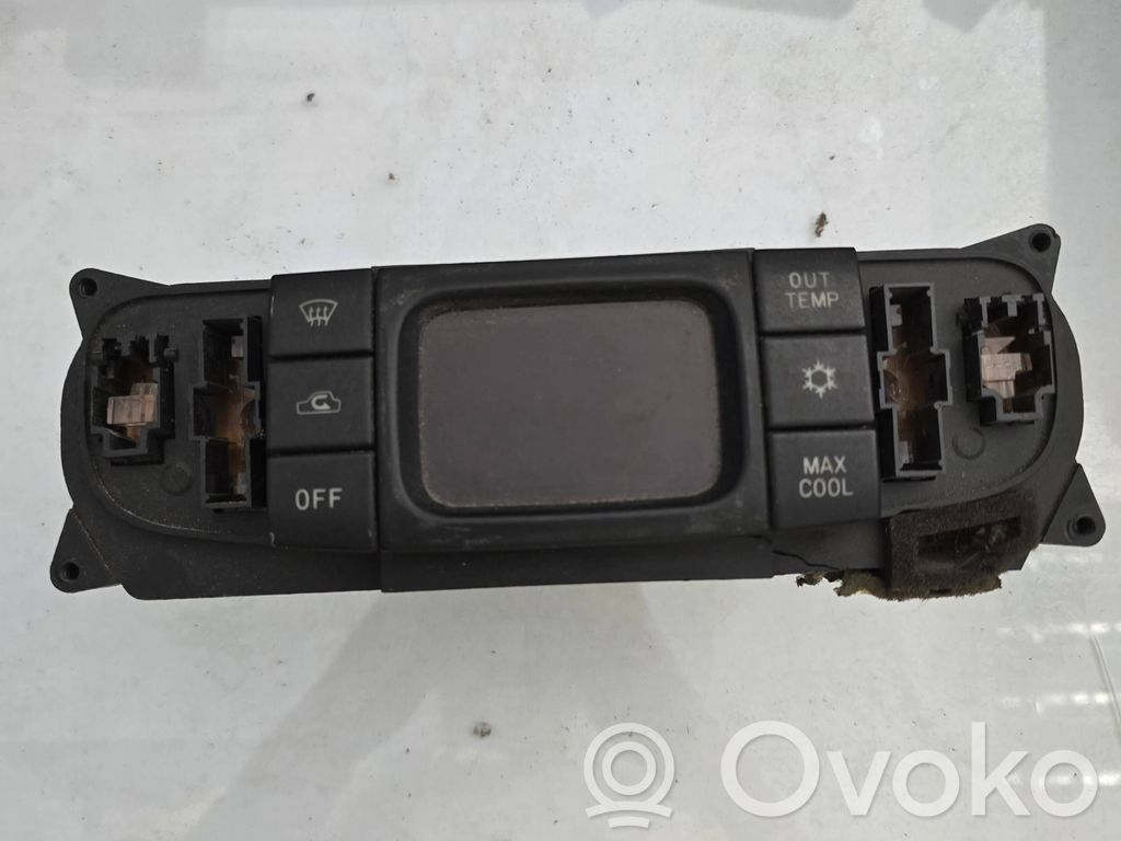 Mitsubishi Carisma Gaisa kondicioniera / klimata kontroles / salona apsildes vadības bloks (salonā) 