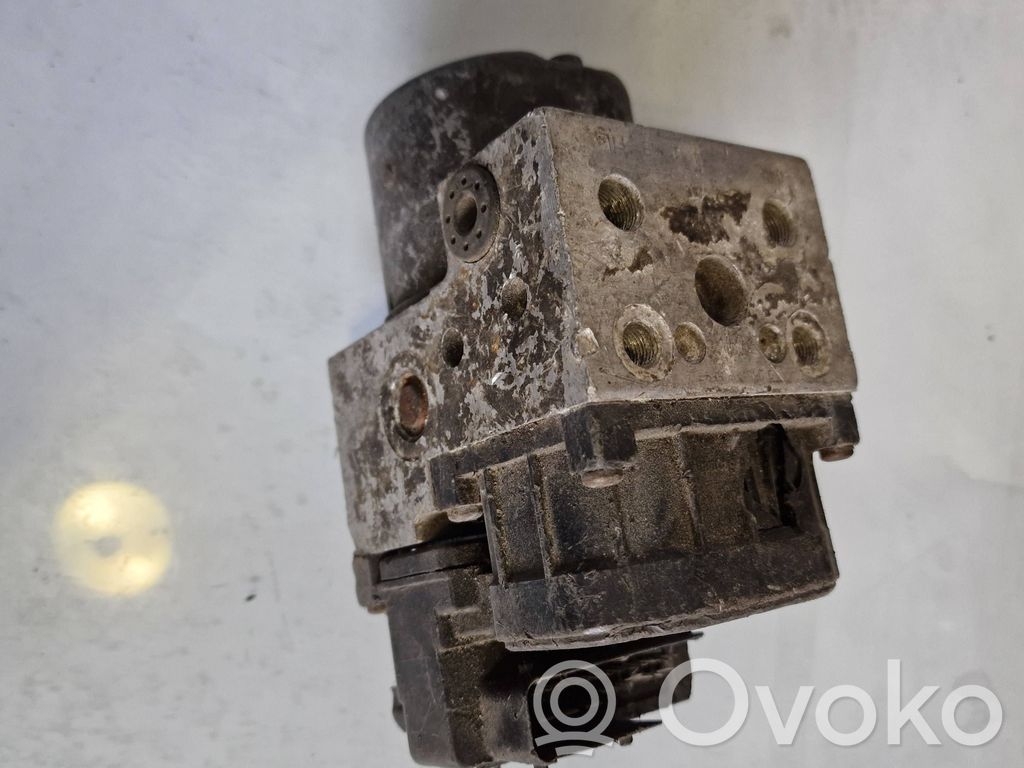 Bomba de ABS   8E0614111AB