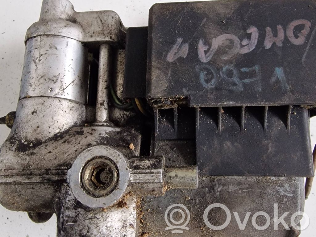 Opel Omega B1 Bomba de ABS 
